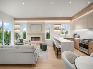 4681 Argyle St, Vancouver, BC V5N 3X7