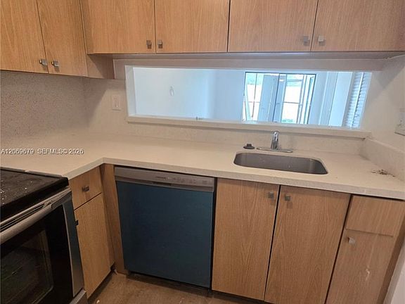 3rd image of 3400 Foxcroft Rd APT 107