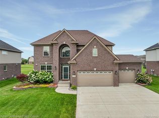 1798 Pimlico Dr, Canton, MI 48188