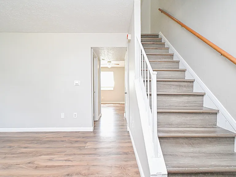 10943 Birchridge Dr — Photo 6