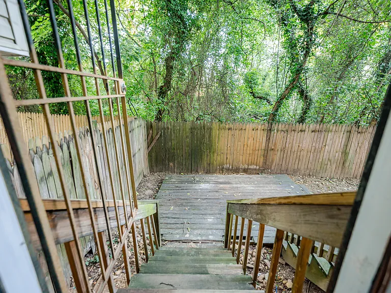 1405 Howard Rd SE #A — Photo 20