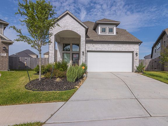 2nd image of 31114 Camden Bluff Cir
