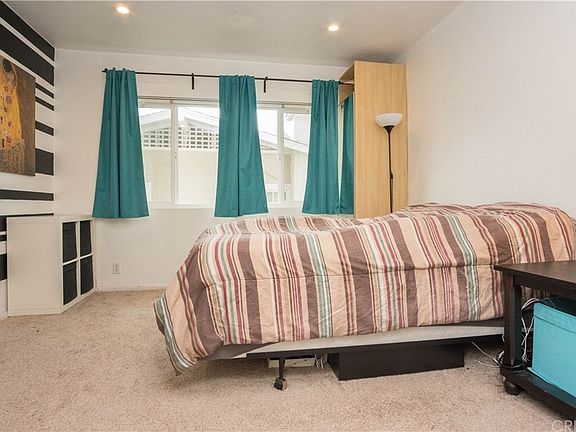 5th image of 315 N Louise St Unit 210