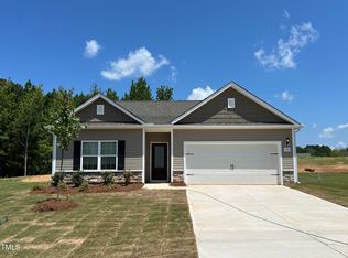 426 Chedworth Dr, Angier, NC 27501