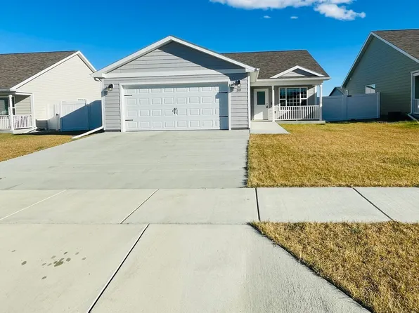 2111 Morocco Dr, Billings, MT 59105