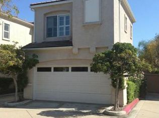 27805 Crown Court Cir #2, Valencia, CA 91354