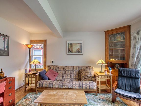 5th image of 6842 Saint James St