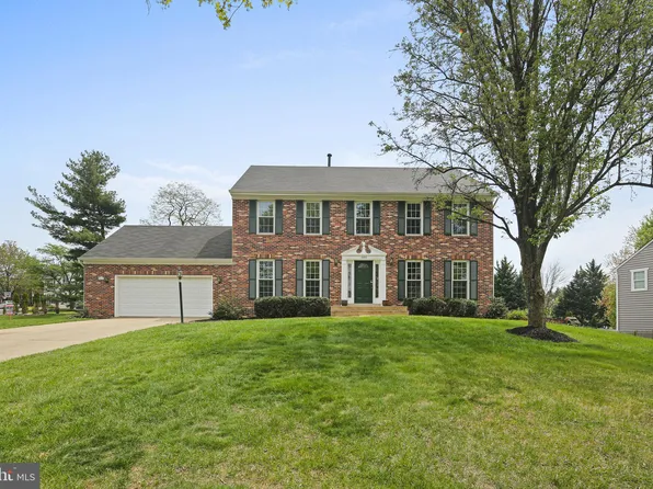 5493 Hunting Horn Dr, Ellicott City, MD 21043