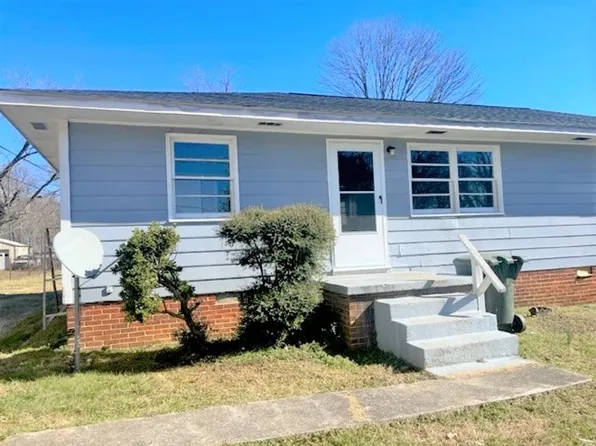 3704 Yanceyville St Unit B, Greensboro, NC 27405