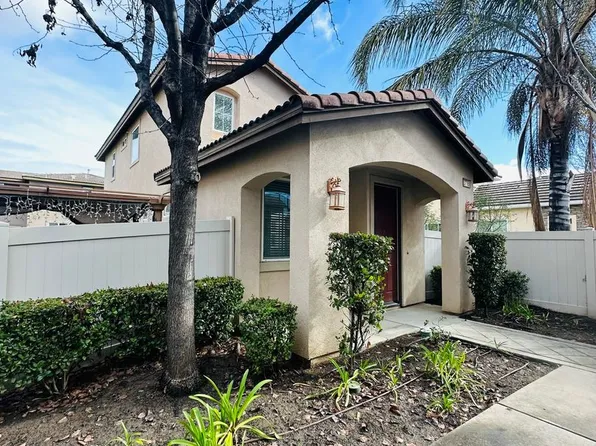 37168 Galileo Ln, Murrieta, CA 92563