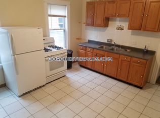 69 Dix St APT 3, Boston, MA 02122