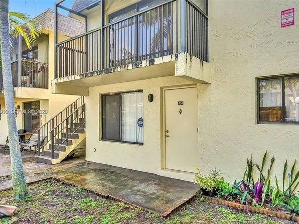1065 S Flagler Ave APT 704, Pompano Beach, FL 33060