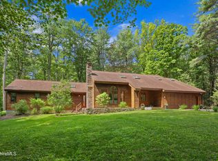 11 Muddy Brook Cir, Great Barrington, MA 01230