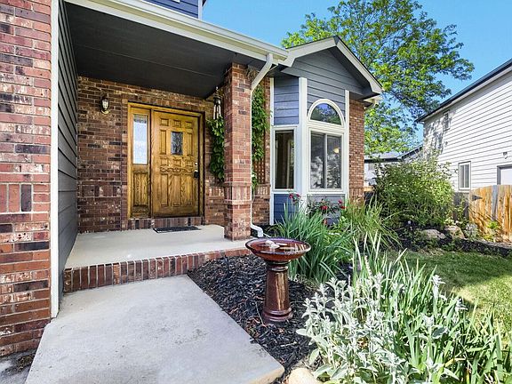 2nd image of 1701 Rutledge Ct
