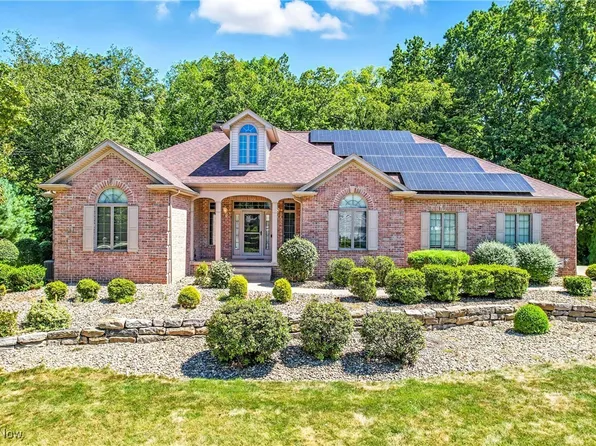 2760 Ravine Run, Cortland, OH 44410