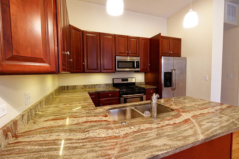 1st image of 1470 W Carmen Ave #2