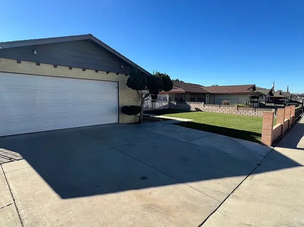 16481 Holly Dr, Fontana, CA 92335