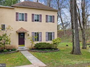 124 Rue Charmille Rd W, Fort Washington, PA 19034