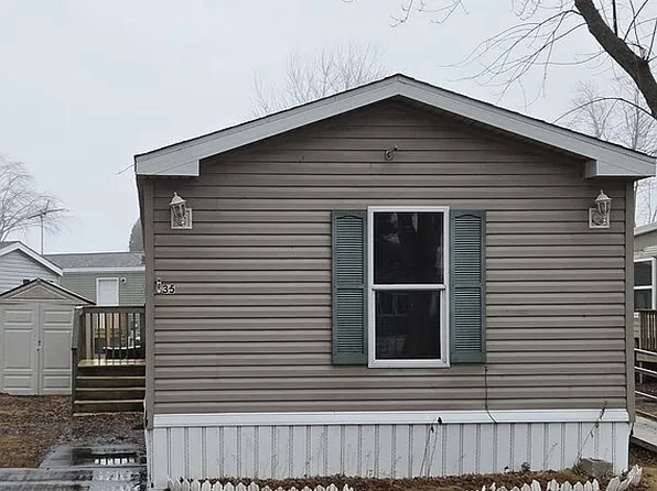 3400 10th St Lot 35, Menominee, MI 49858