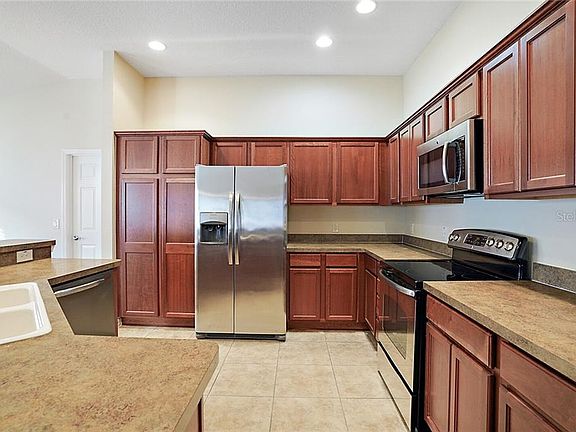 4th image of 1184 Van Patten Pl