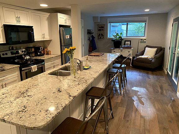 2nd image of 2211 Creek Park Rd #2
