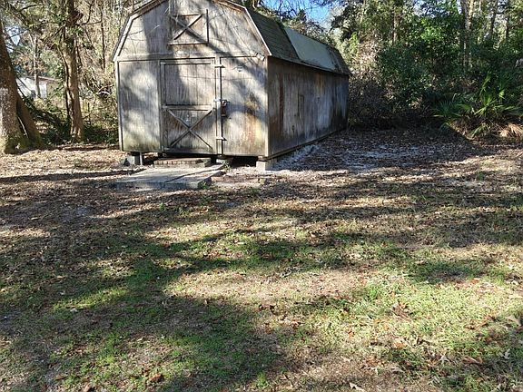 work / storage barn