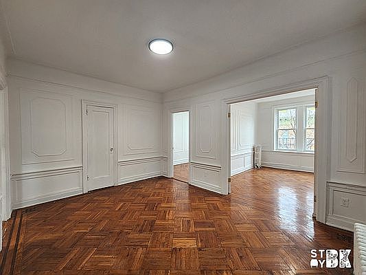 1st image of 284 19th St #3