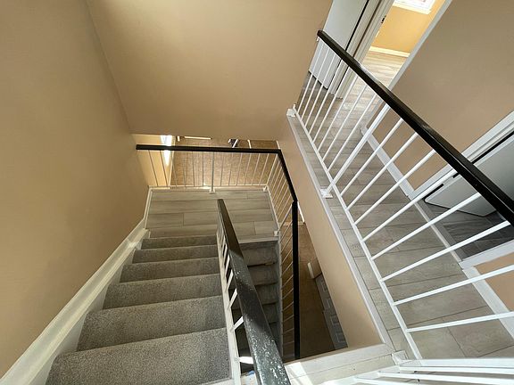 4th image of 1200 Magnolia Ln