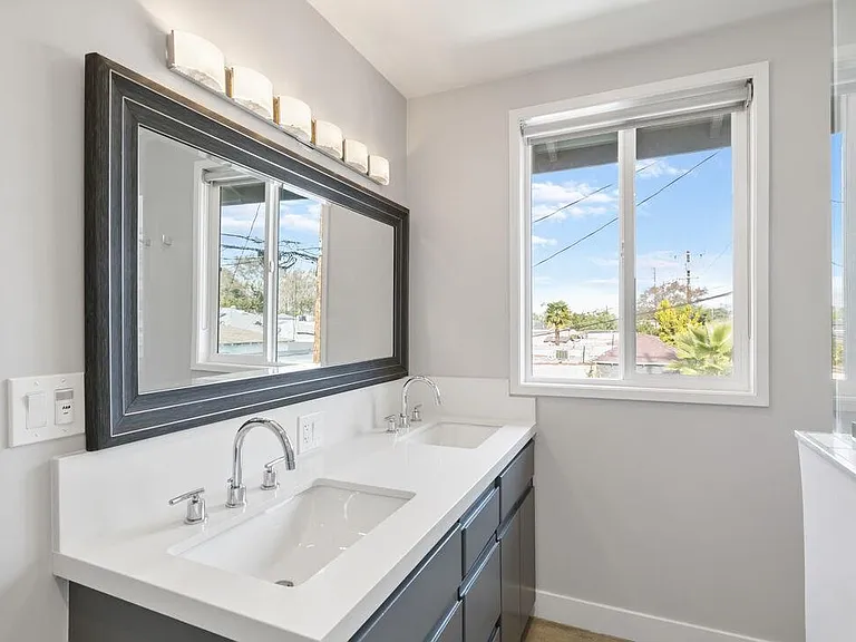3798 Dublin Ave — Photo 3