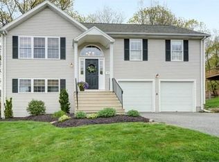 1 Niles St, Worcester, MA 01604