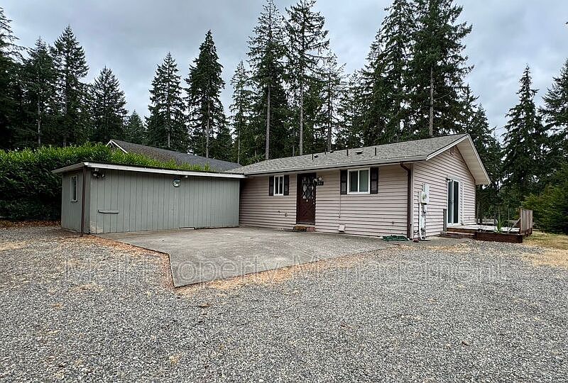 1st image of 261 E Saint Andrews Dr
