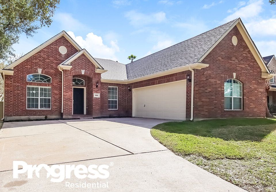 1st image of 225 Rustic Oaks Dr