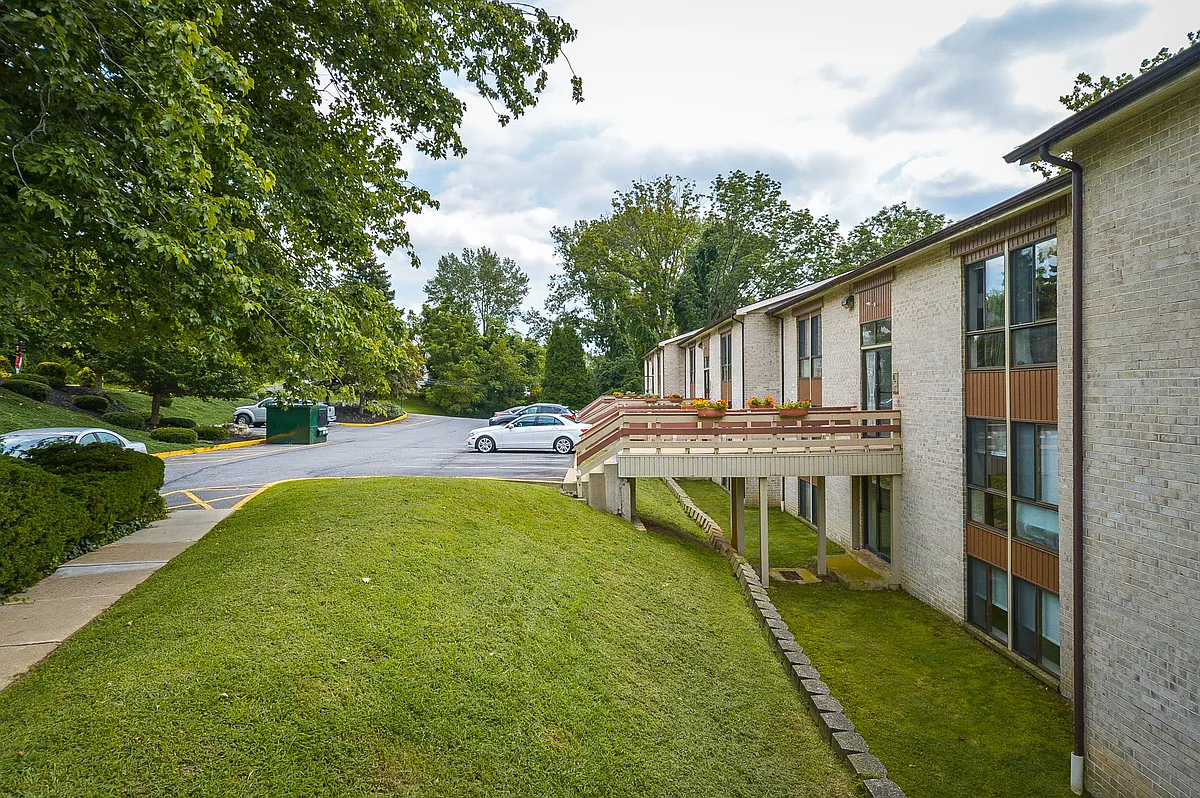 Building Photo - General Lafayette Apartments