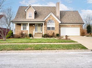 174 Lincoln Station Dr, Simpsonville, KY