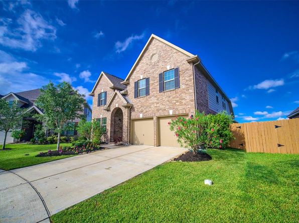 Swimming Pool League City Real Estate 34 Homes For Sale Zillow