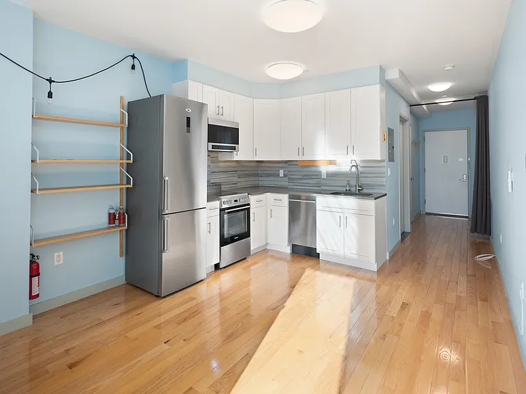 362 W 127th St #2A — Photo 5