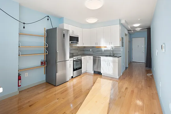 Rented by NY Casa Group | media 10