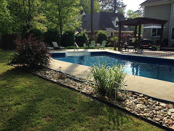 2nd image of 403 Great Oak Ct
