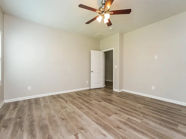 3517 Mica Cir SE — Photo 11