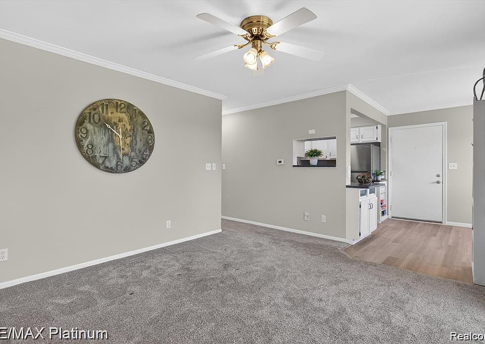5980 Alan Dr Apt 8, photo 5