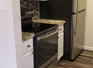 830 Threadneedle St APT 228, Houston, TX 77079