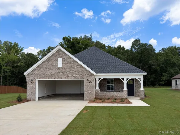 269 Pedric Dr, Wetumpka, AL 36093