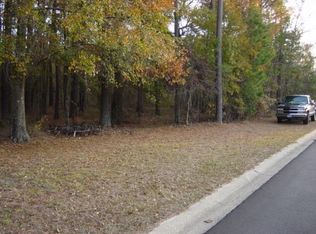 222 Doublegate Dr, Bonaire, GA 31005