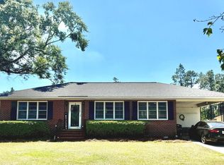 134 S Anderson Dr, Swainsboro, GA 30401
