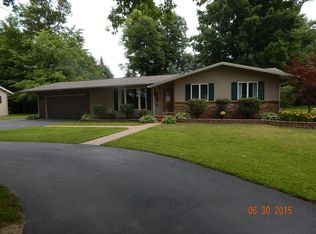 1060 N Colling Rd, Caro, MI 48723