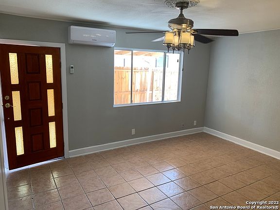 2nd image of 1027 King Ave #2