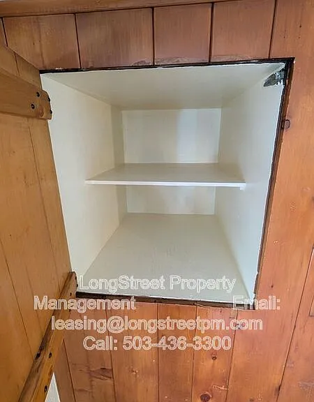 205 NW 11th St #5 — Photo 16
