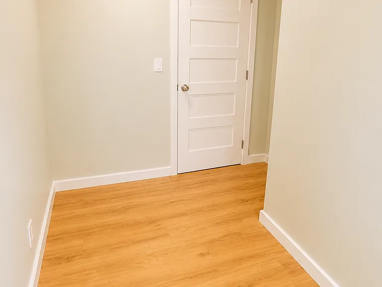 3265 N Interstate Ave #2 — Photo 17