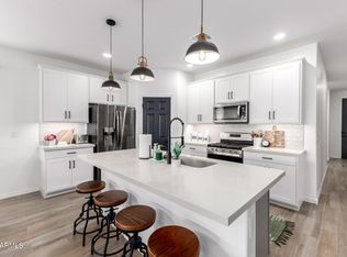 22863 E Bonanza Way, Queen Creek, AZ 85142