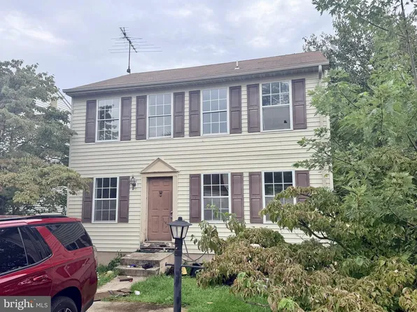 1 Huxley Cir, Abingdon, MD 21009